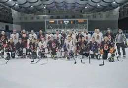 爱游戏体育- 冰雪赛场突突突 