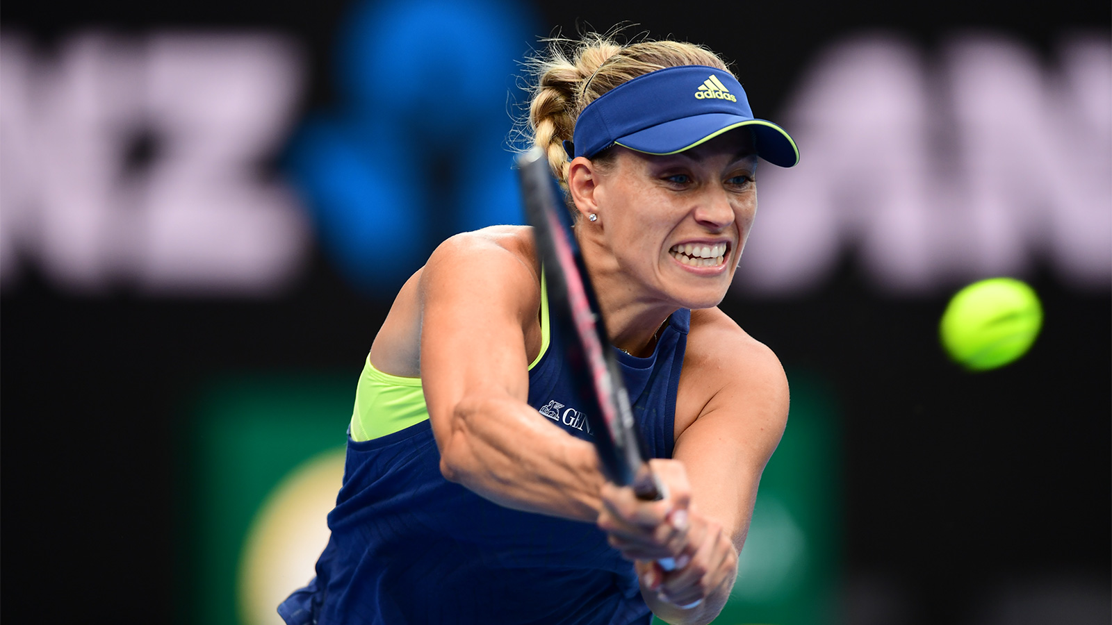 爱游戏娱乐- 莎拉波娃vs科维托娃 