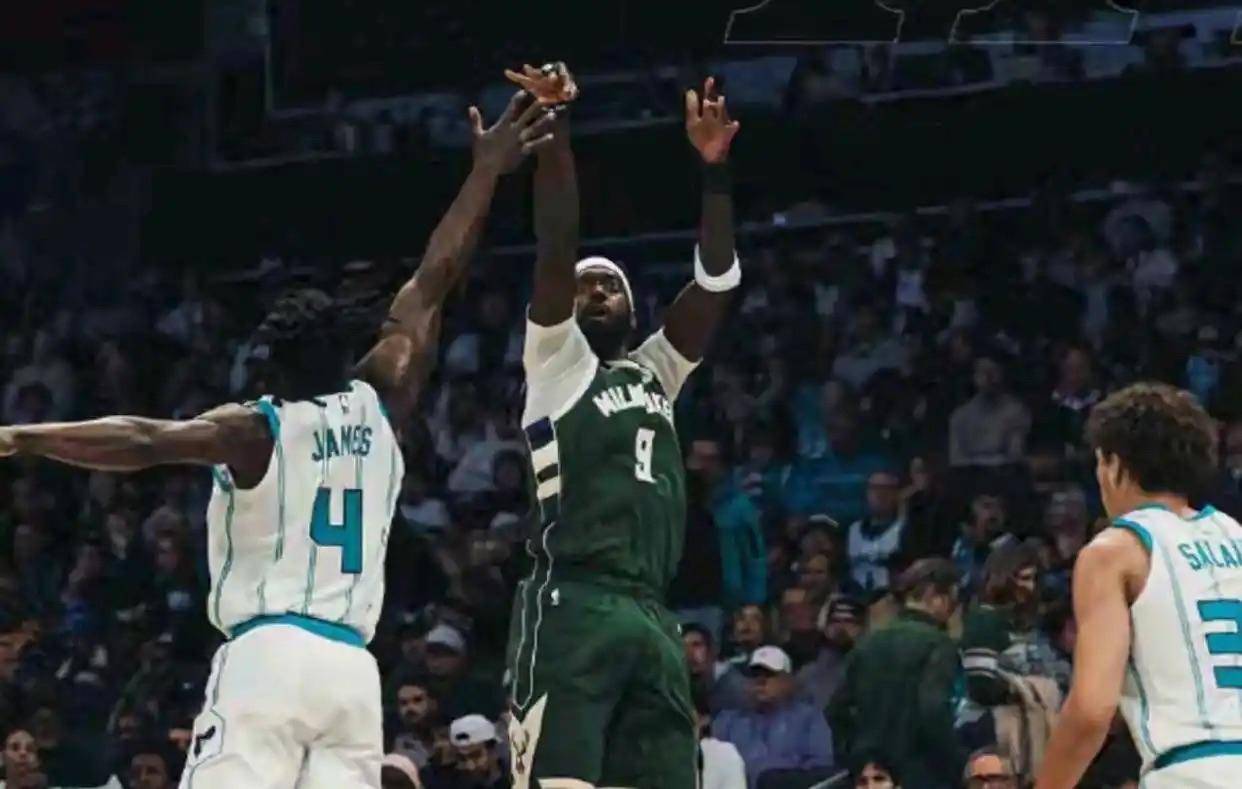 AYX-包含浓眉哥在雄鹿比赛中绝杀，比分优势明显引发热议！的词条